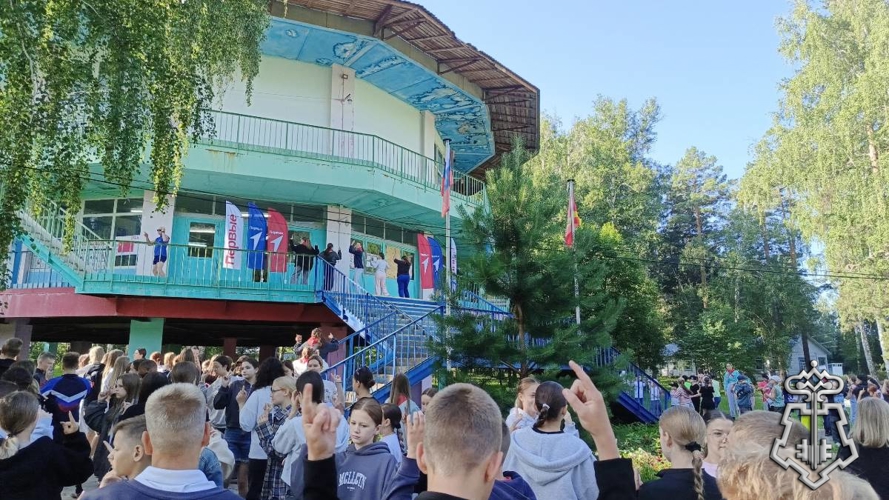 НА ЮЖНОМ УРАЛЕ РОСГВАРДЕЙЦЫ ПРОВОДЯТ ПРОФОРИЕНТАЦИОННУЮ РАБОТУ С МОЛОДЕЖЬЮ