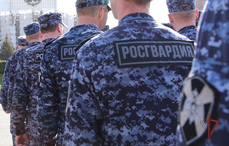 НА ЮЖНОМ УРАЛЕ РОСГВАРДЕЙЦЫ ОБЕСПЕЧИЛИ ОХРАНУ ОБЩЕСТВЕННОГО ПОРЯДКА НА МАССОВЫХ МЕРОПРИЯТИЯХ