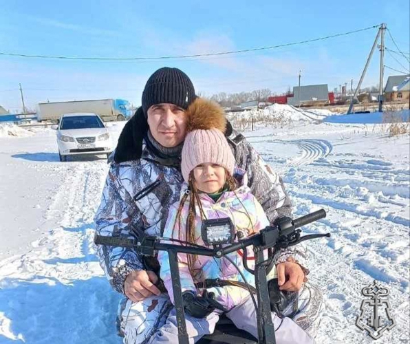 НА ЮЖНОМ УРАЛЕ РОСГВАРДЕЙЦЫ РАССКАЗАЛИ О СЕМЕЙНЫХ ЦЕННОСТЯХ В ПРЕДДВЕРИИ ДНЯ ОТЦА