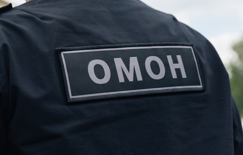 В СТОЛИЦЕ ЮЖНОГО УРАЛА РОСГВАРДЕЙЦЫ ОБЕСПЕЧИЛИ БЕЗОПАСНОСТЬ ФУТБОЛЬНОГО МАТЧА