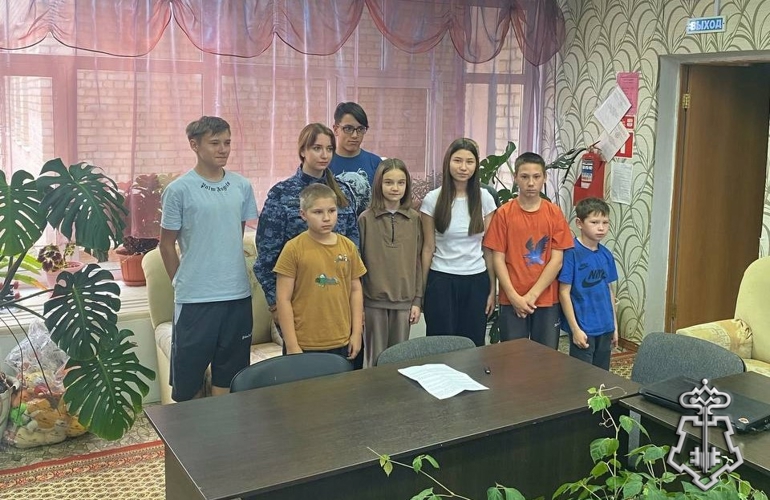 НА ЮЖНОМ УРАЛЕ РОСГВАРДЕЙЦЫ ПРОВЕЛИ МЕРОПРИЯТИЯ КО ДНЮ НАРОДНОГО ЕДИНСТВА