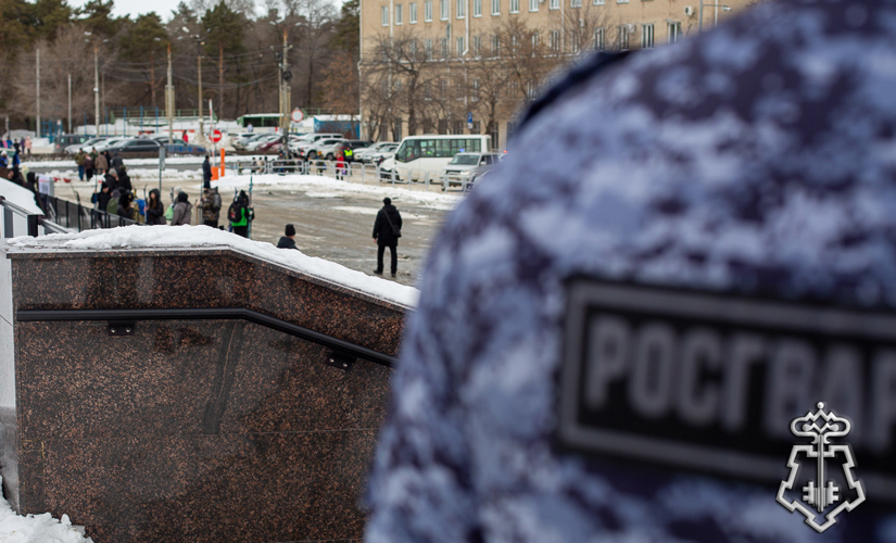 РОСГВАРДЕЙЦЫ ОБЕСПЕЧИЛИ ПРАВОПОРЯДОК ПРИ ПРОВЕДЕНИИ МАССОВЫХ МЕРОПРИЯТИЙ В ЧЕЛЯБИНСКОЙ ОБЛАСТИ