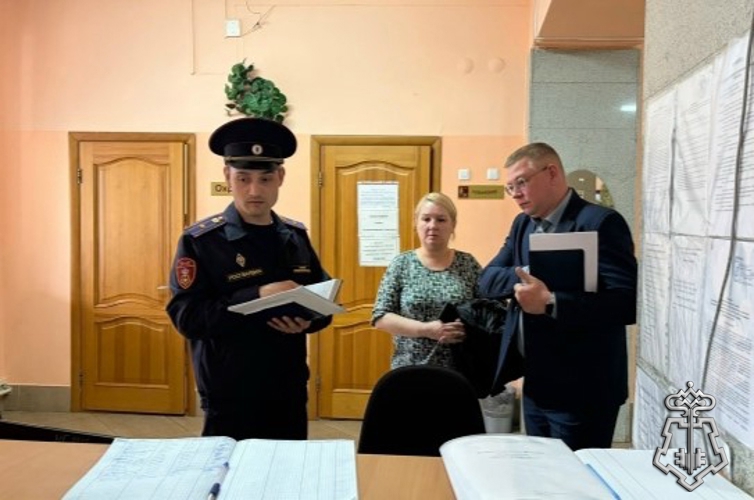 РОСГВАРДЕЙЦЫ ПРИНЯЛИ УЧАСТИЕ ВО ВСЕРОССИЙСКИХ АНТИТЕРРОРИСТИЧЕСКИХ УЧЕНИЯХ В ШКОЛАХ ЧЕЛЯБИНСКОЙ ОБЛАСТИ