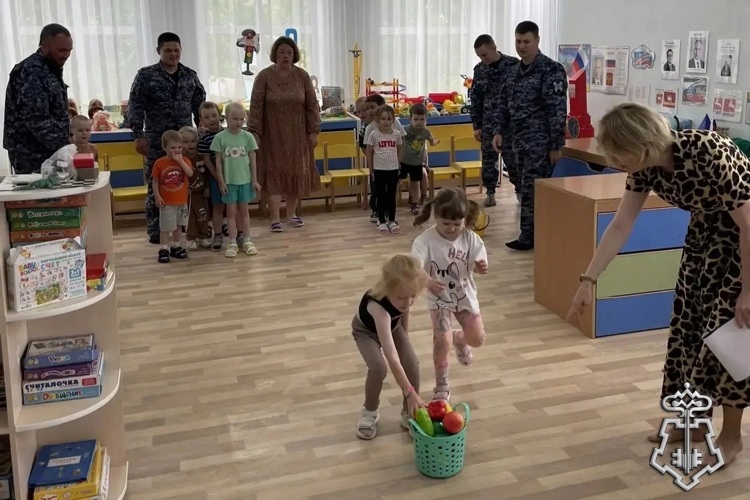 НА ЮЖНОМ УРАЛЕ СТАРТОВАЛА АКЦИЯ «КАНИКУЛЫ С РОСГВАРДИЕЙ»