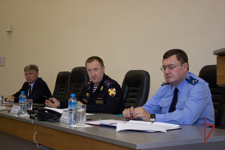 В ЧЕЛЯБИНСКОЙ ОБЛАСТИ РОСГВАРДЕЙЦЫ ПОДВЕЛИ ИТОГИ СЛУЖЕБНО-БОЕВОЙ ДЕЯТЕЛЬНОСТИ ЗА ПЕРВОЕ ПОЛУГОДИЕ 2026 ГОДА