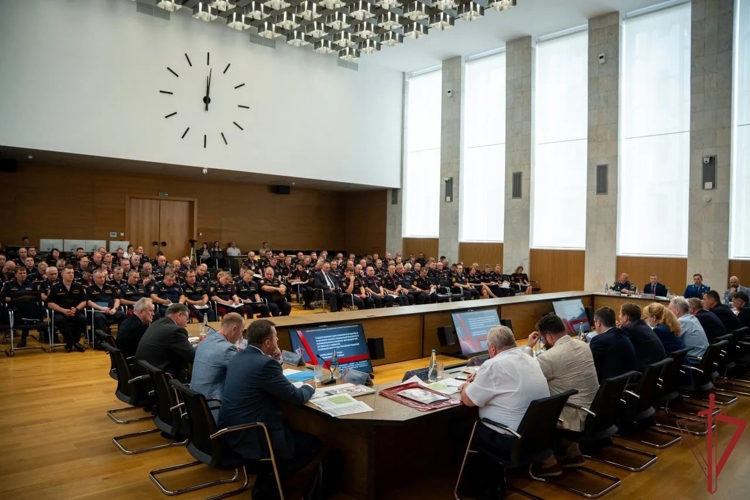 Руководитель управления вневедомственной охраны Росгвардии по Челябинской области принял участие во Всеросийском совещании-семинаре в Нижнем Новгороде