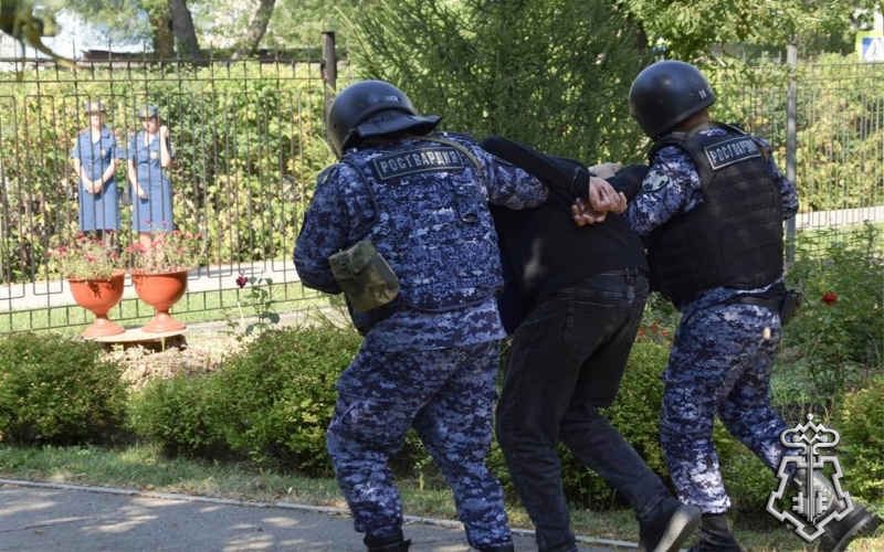 НА ЮЖНОМ УРАЛЕ ПРОХОДЯТ ВСЕРОССИЙСКИЕ УЧЕНИЯ ПО ЗАЩИТЕ ОБЪЕКТОВ ОБРАЗОВАНИЯ